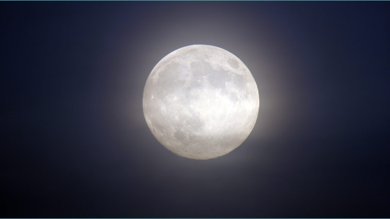 Julho: O Poder da Lua Cheia e Seus Reflexos - inspiração 2