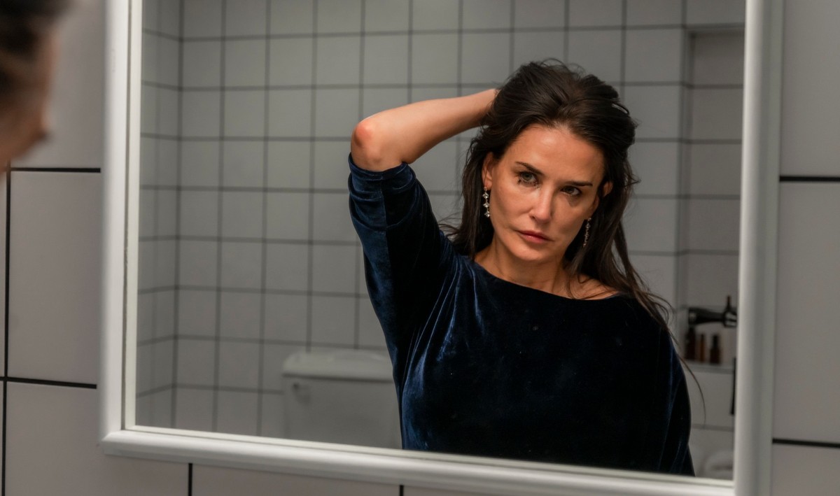 Mulheres Fortes em Papéis Icônicos: De 'Ghost' a 'Striptease' - inspiração 2