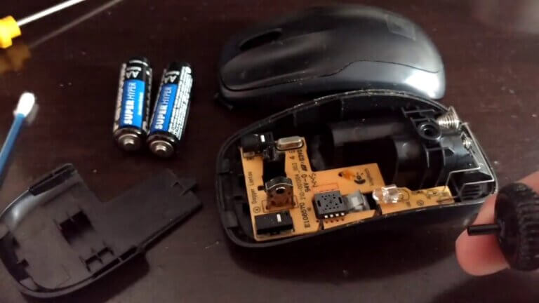 Limpeza Física do Mouse: O Básico que Faz Milagres - inspiração 1