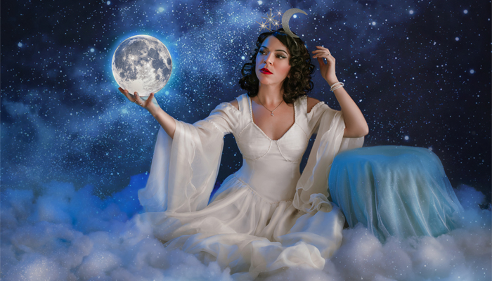 5 ideias de títulos:
1. A Lua: Nosso Vizinho Celestial e Suas Influências na Terra
2. Missão Artemis II: Um Salto Histórico na Exploração Lunar
3. Hélio-3: O Combustível do Futuro Encontrado na Lua?
4. As Fascinantes Fases da Lua: Um Guia Completo
5. Desvendando o Lado Oculto da Lua: Novas Descobertas e Imagens