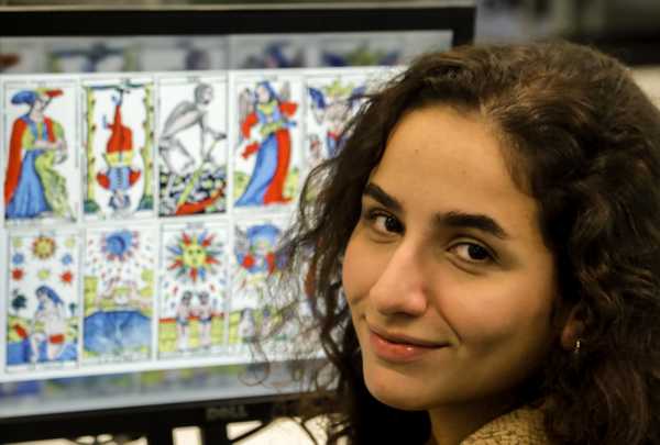 Como usar o ChatGPT para uma leitura de Tarot precisa