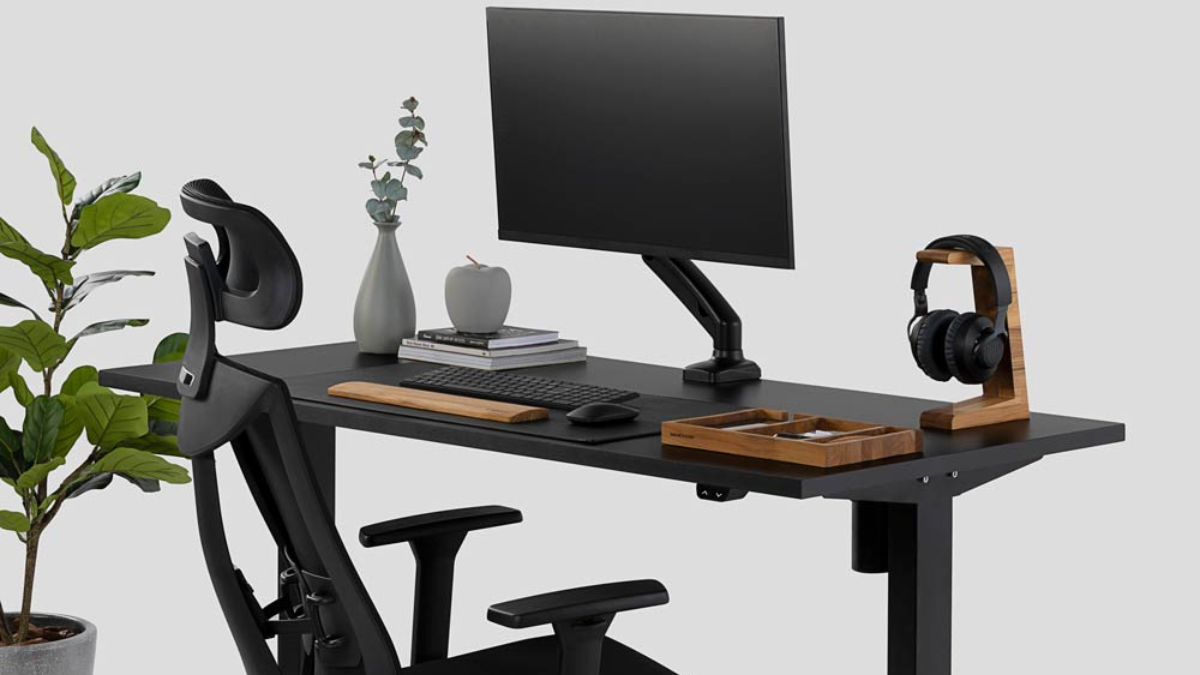 5 ideias de títulos:
1. O Futuro do Setup de PC: Ergonomia Dinâmica em 2026
2. Guia Completo: Montando seu Setup Ergonômico para 2026
3. Cadeiras Inteligentes e Mesas Ajustáveis: As Novidades em Ergonomia para 2026
4. Como Evitar Dores e Aumentar a Produtividade com um Setup Ergonômico
5. Check-list Essencial: Configurando a Postura Correta para seu PC