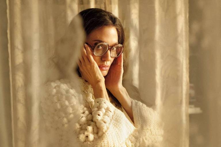 Angelina Jolie: Uma Análise Detalhada de Sua Filmografia de Ação