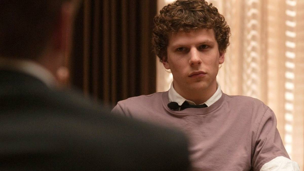 Jesse Eisenberg: De Mark Zuckerberg a Diretor Visionário