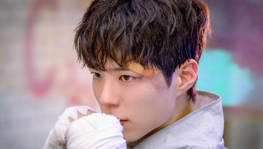 Por Trás das Câmeras: Curiosidades sobre os Papéis Mais Desafiadores de Park Bo-gum