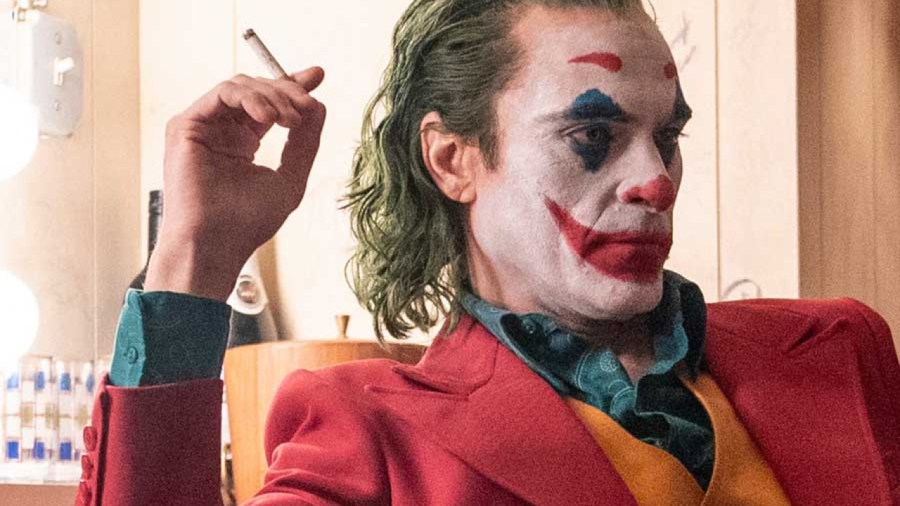 1. A Evolução do Coringa no Cinema: De Clássico a Moderno
2. Coringa: Análise Profunda das Interpretações Icônicas
3. Guia Completo: Como Assistir aos Filmes do Coringa na Ordem Certa
4. Coringa 2: O Que Esperar da Nova Aventura Musical
5. O Legado do Coringa: Impacto Cultural e Cinematográfico