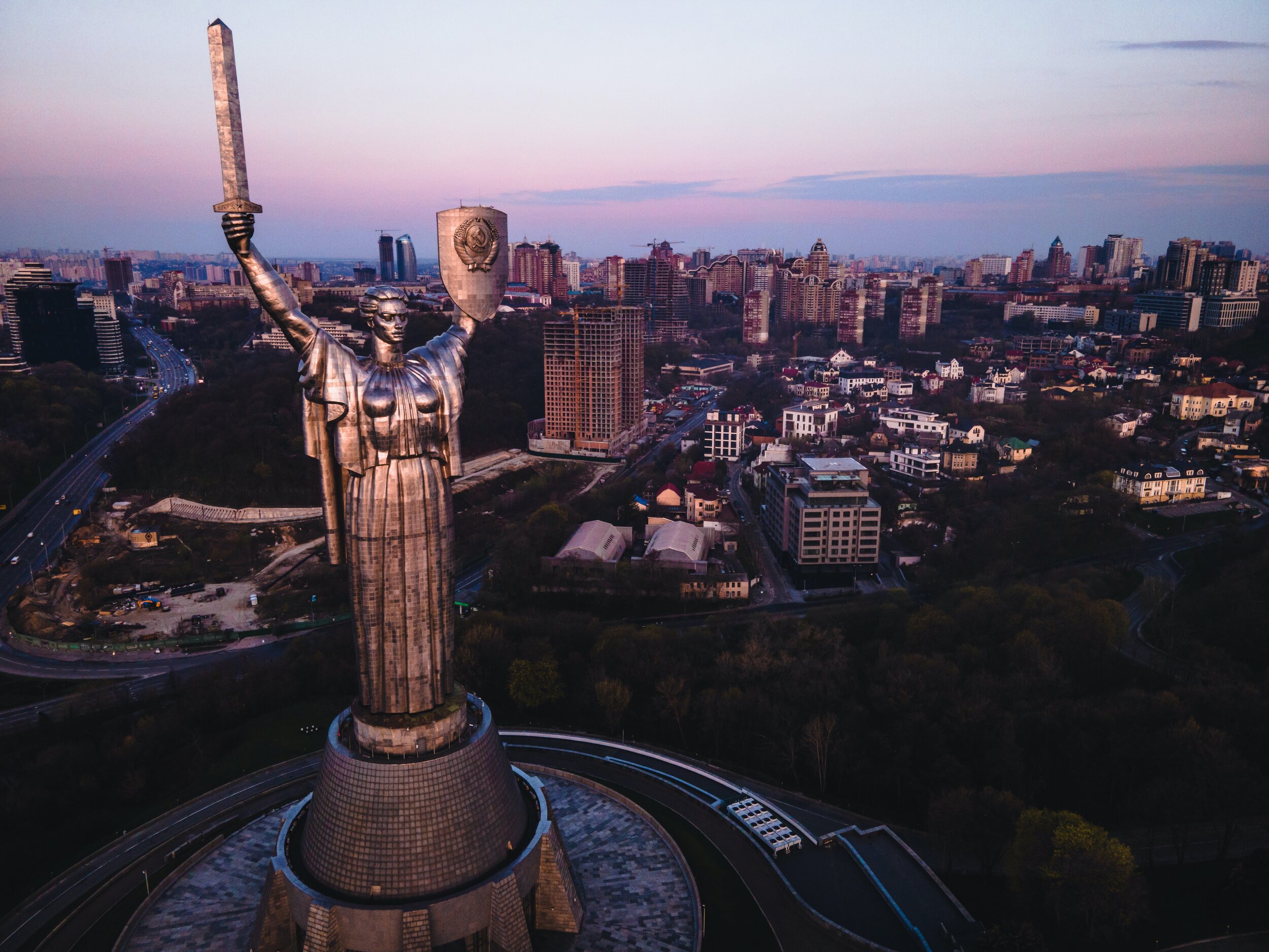 Kyiv: Um Guia Rápido Sobre a Capital Ucraniana