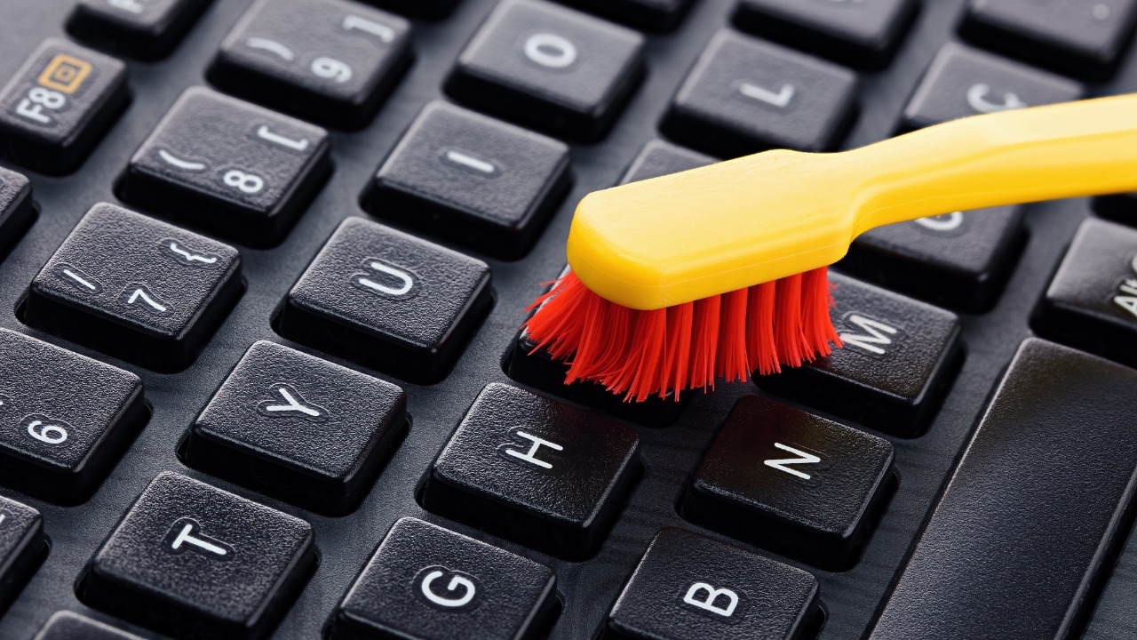 limpar teclado mecânico