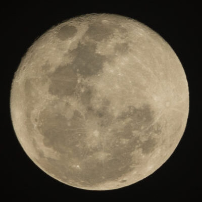 5 ideias de títulos:
1. Entenda a Fase da Lua Minguante em Abril de 2026
2. O Ciclo Lunar de Abril de 2026: Fases e Datas Importantes
3. Como a Fase da Lua Minguante Afeta a Observação do Céu?
4. Guia Completo das Fases da Lua em 2026
5. O Que Significa a Lua Minguante e Quando Ocorre a Lua Nova?