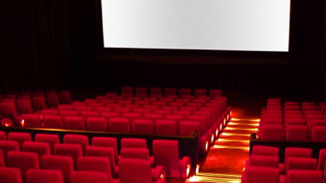 1. Os 10 Filmes Que Mais Arrecadaram na História do Cinema
2. O Legado de Avatar: Por Que Ele Continua Sendo o Rei das Bilheterias?
3. Marvel vs. James Cameron: Quem Domina o Top 10 de Bilheterias?
4. Animações Que Quebraram Recordes de Bilheteria
5. O Mercado Brasileiro de Cinema: Filmes Nacionais de Destaque