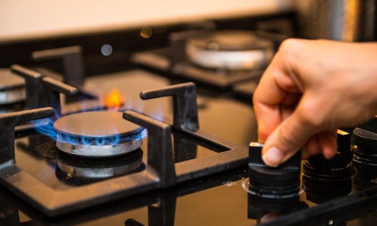 Manutenção preventiva para fogões 4 bocas