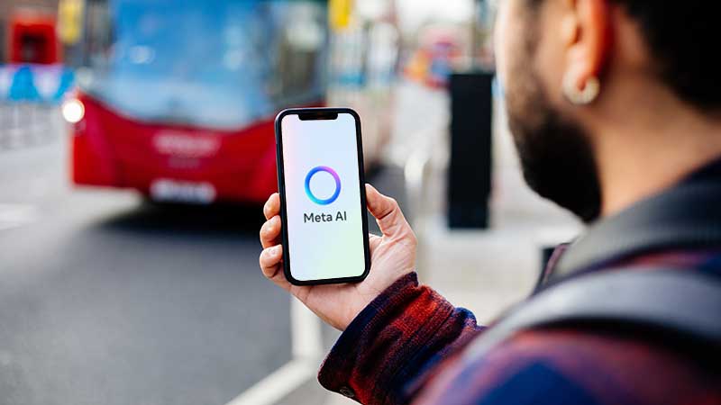 1. O Futuro da Geração de Vídeo com Meta AI
2. Meta AI no WhatsApp: Revolucionando o Atendimento ao Cliente
3. Privacidade na Era da IA: O Que a Meta AI Coleta?
4. Muse Spark vs. Claude 4.6: Uma Análise Comparativa
5. Como a Meta AI Está Integrada às Redes Sociais?