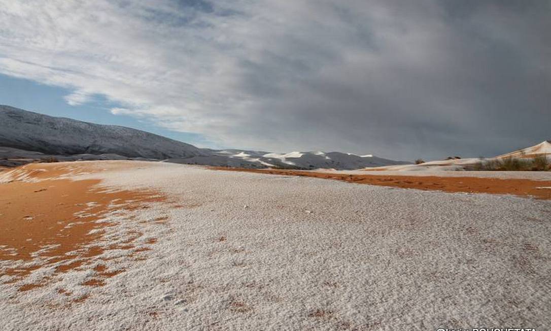 neve no deserto vs neve em montanha