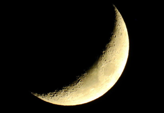 A Teoria do Grande Impacto: A Origem da Lua