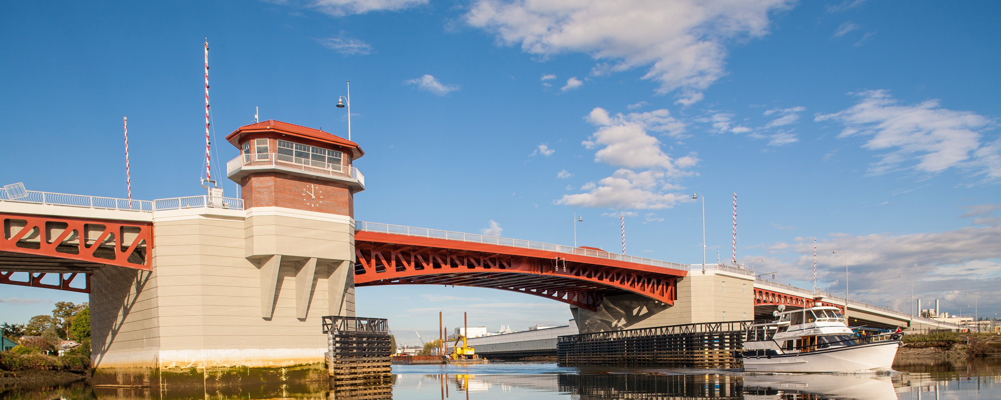 1. O que é o Chipset: Entenda a função do Northbridge e Southbridge.
2. Evolução dos Chipsets: Do Southbridge ao PCH e FCH.
3. Como o Southbridge Gerencia Periféricos: Um Guia Detalhado.
4. Identificando o Southbridge na sua Placa Mãe: Passo a Passo.
5. Alternativas Modernas ao Southbridge Tradicional.