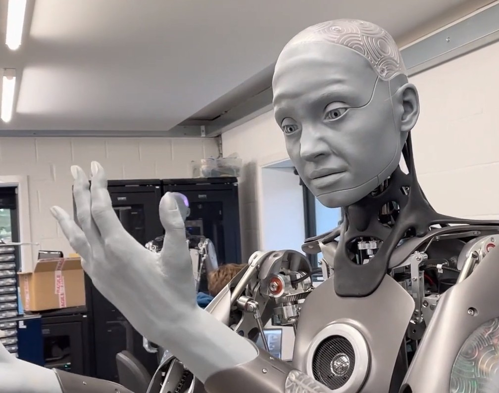 robô humanoide aplicações