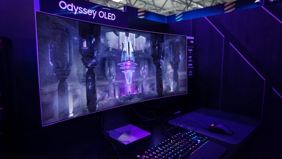 OLED vs IPS: Qual o Melhor Tempo de Resposta para Jogos em 2026?