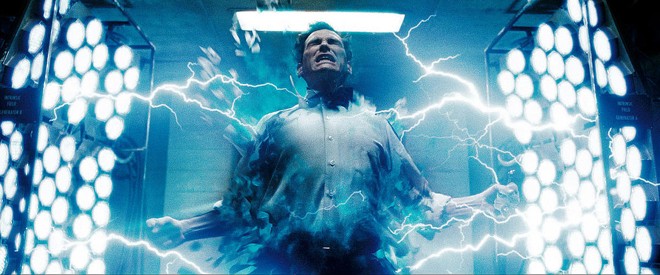 1. Análise Profunda: A Adaptação de Watchmen por Zack Snyder
2. Watchmen: Comparativo Detalhado entre HQ e Filme
3. Os Vigilantes de Watchmen: Quem São e Por Que São Importantes?
4. A Guerra Fria em Watchmen: Um Cenário Alternativo Impactante
5. O Legado de Watchmen: Influência na Cultura Pop e no Cinema de Super-Heróis