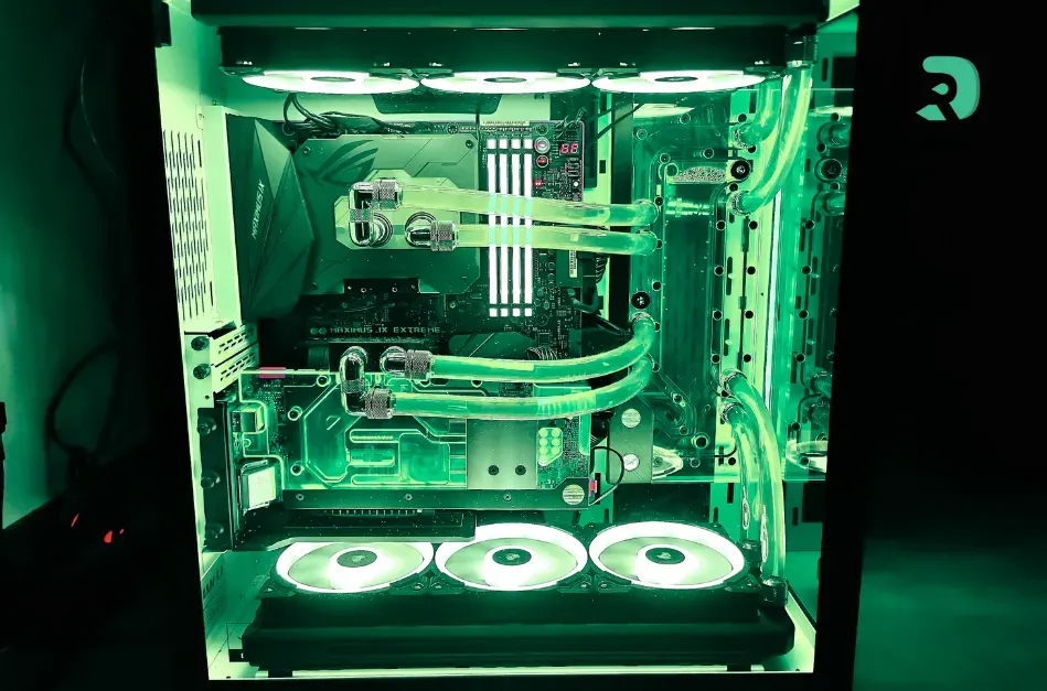 water cooler custom pc 2026